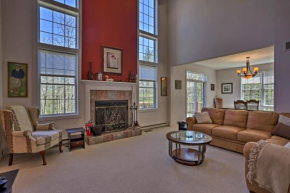 Pocono Pines Golf Course Home about 6 Mi to Kalahari! Pocono Pines
